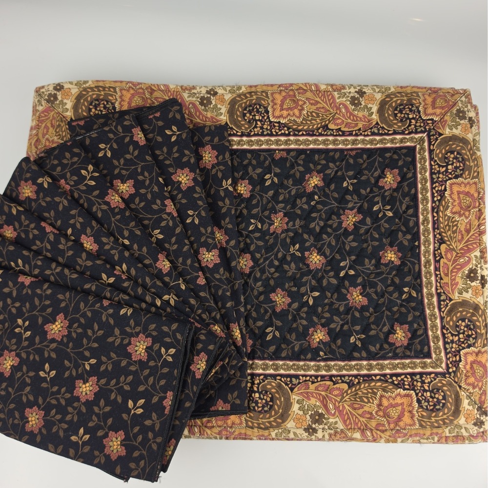 Vera Bradley Black Walnut Retired 8 Placemats 8 Napkins Quilted Cotton Set